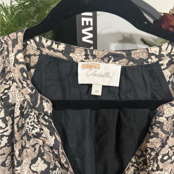 Cleobella Black and Cream Ruffled Graphic Blouse size xs - Picture 5 of 10